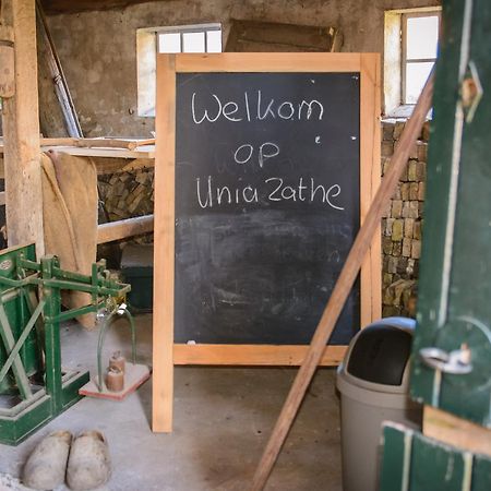 Unia Zathe Bed & Breakfast Ee Bagian luar foto
