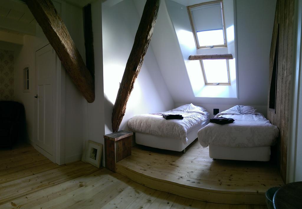 Unia Zathe Bed & Breakfast Ee Bagian luar foto