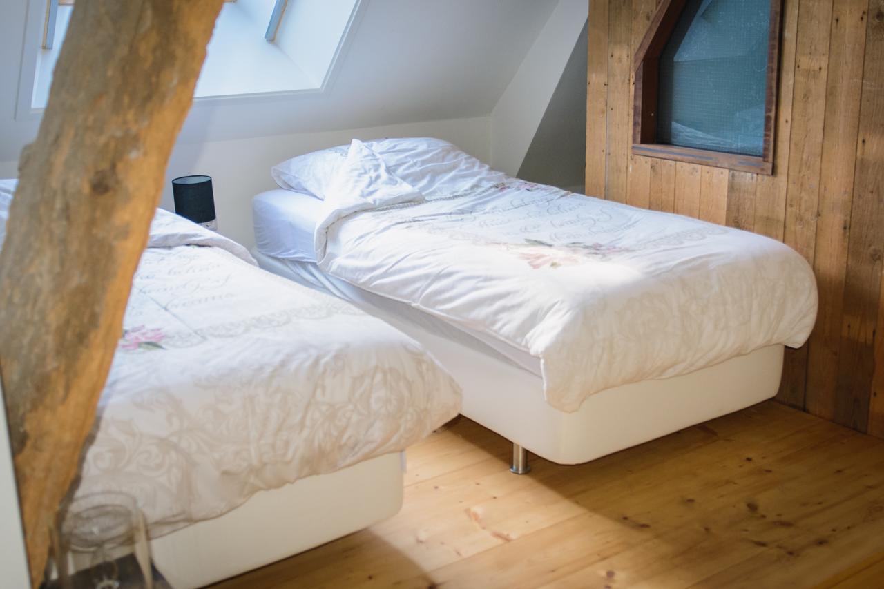 Unia Zathe Bed & Breakfast Ee Bagian luar foto